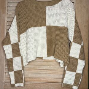 Moon & Madison Color Block  Cropped Sweater